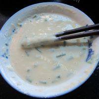 自己做的鸡蛋香葱饼做法图解5)