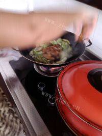 家常菜扁豆烧肉做法图解3)
