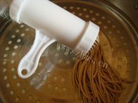 美味的土豆泥拌莜面做法图解4)