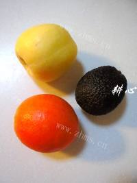 美味可口的鲜榨牛油果苹果橙汁做法图解1)