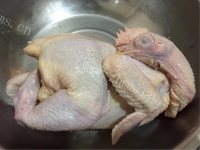 好吃的小鸡炖蘑菇做法图解1)