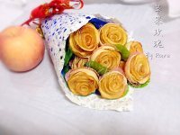 自制苹果玫瑰花做法图解15)