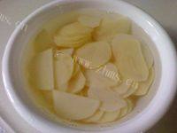 好吃的南乳土豆片做法图解3)