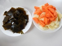 最喜欢吃的土豆烧海带做法图解2)