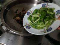 芳香四溢的杏鲍菇炒腊肉做法图解13)