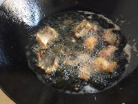 美味的五香薰鱼块做法图解5)