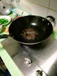 热腾腾的红烧茄子做法图解7)