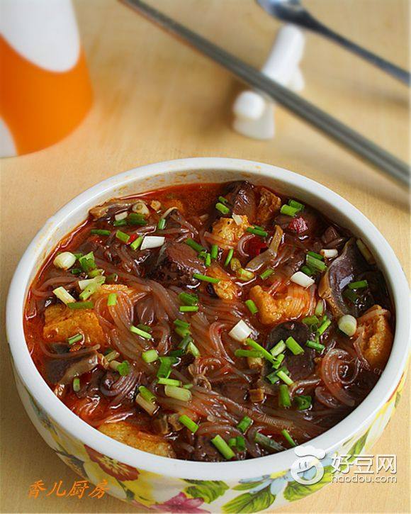 鸭血油豆腐粉丝汤