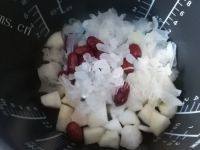 银耳雪梨红枣汤做法图解3)