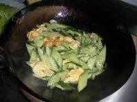 家常菜鸡蛋炒黄瓜