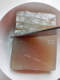 美味的石花菜凉粉做法图解2)