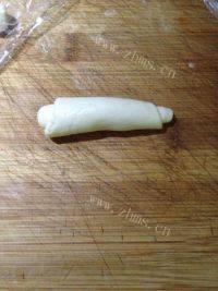 自制红豆酥做法图解5)