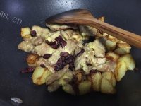 苺干香爆里脊做法图解13)