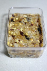 美味的松子红枣糯米糕做法图解7)