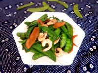 家常菜荷兰豆炒虾仁