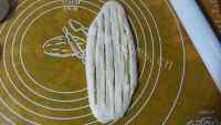 诱人的椰蓉面包的做法图解十二
