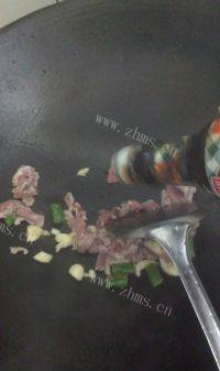 自己做的韭菜炒面做法图解4)