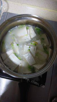 家庭版豆腐鲫鱼汤做法图解4)