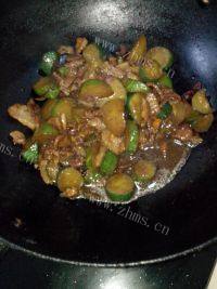 「家有大厨」黄瓜炒肉片