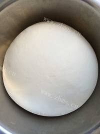 美味的豆沙包做法图解2)