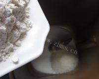 自己做的南瓜土司做法图解3)