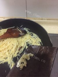 香气浓郁的酸辣土豆丝做法图解8)