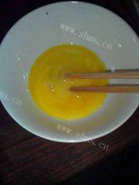 口感极佳的菜花炒鸡蛋做法图解3)