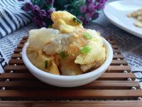 家常墨鱼卵香炒鸡蛋做法图解7)
