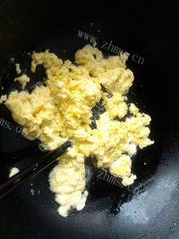 自己做的茴香鸡蛋馅饼做法图解4)