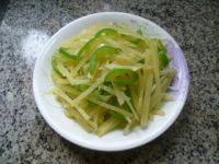 家常菜青椒炒土豆丝