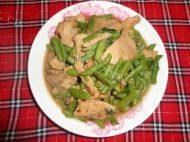 豆角炒瘦肉