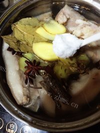 香卤猪头皮做法图解6)