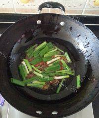 味道不错的糖醋排骨做法图解4)
