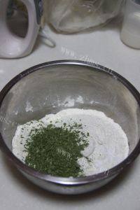 简单易做的香葱苏打饼干做法图解2)