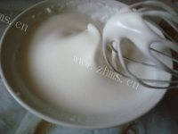 简易的手工打发蛋白做法图解5)