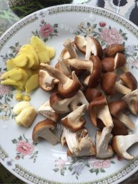 喷香的上海青炒香菇做法图解1)