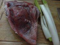 自己做的牛肉饺子做法图解2)