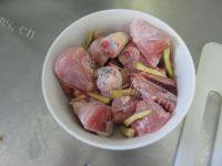 简易的香菇蒸滑鸡做法图解4)