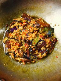芳香四溢的肉末茄子做法图解7)