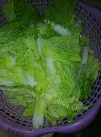 家常菜肉片炒小白菜做法图解2)