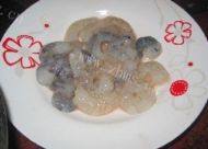 虾仁烧豆腐做法图解1)