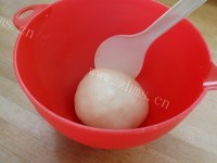 甜甜的手造麻糬（芝麻味）做法图解3)