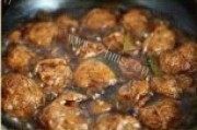 美味的面筋泡塞肉
