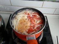 美味的西红柿牛肉面做法图解2)