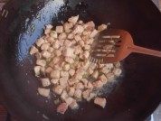 土豆瘦肉香菇饭做法图解4)