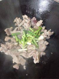 美味的家常小炒肉做法图解4)