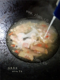 改良美食培根意面做法图解9)