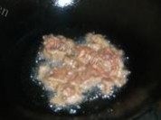 家常荷兰豆炒肉片做法图解3)
