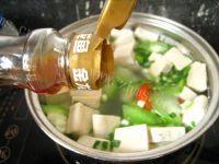 美味的丝瓜豆腐汤