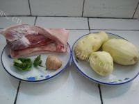 「首发」红烧肉炖土豆做法图解1)